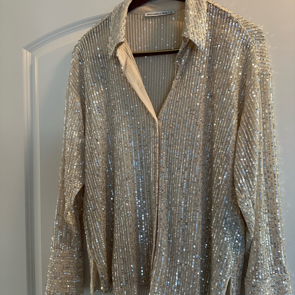 Abercrombie & Fitch long sleeve sequin blouse, size small